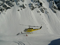 Helicopter skiing in Selkirk