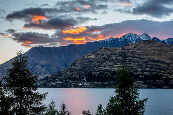 Sunrise over The Remarkables, Lake Wakatipu, Queenstown
